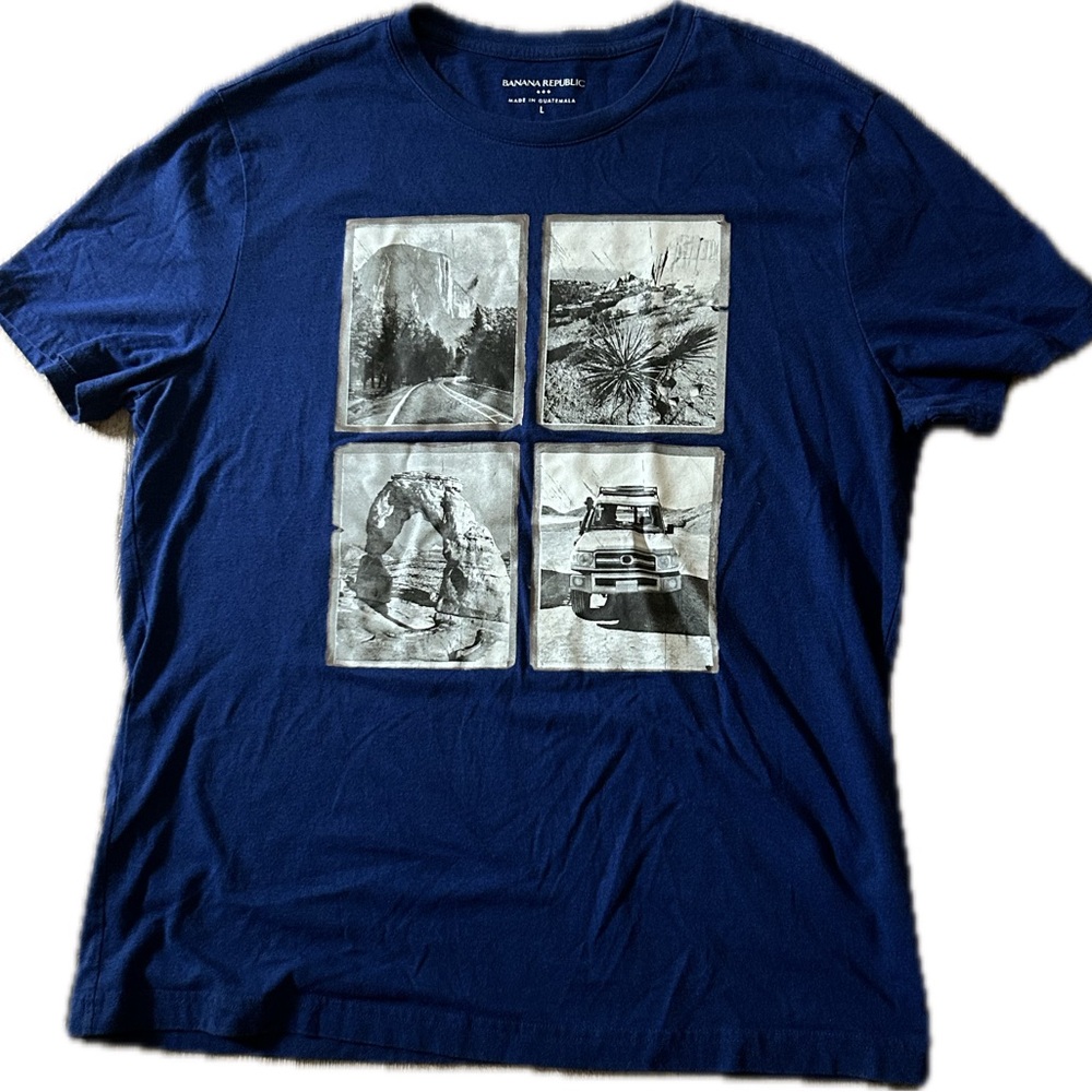 Banana Republic Men’s National Park Blue T-Shirt Size Large